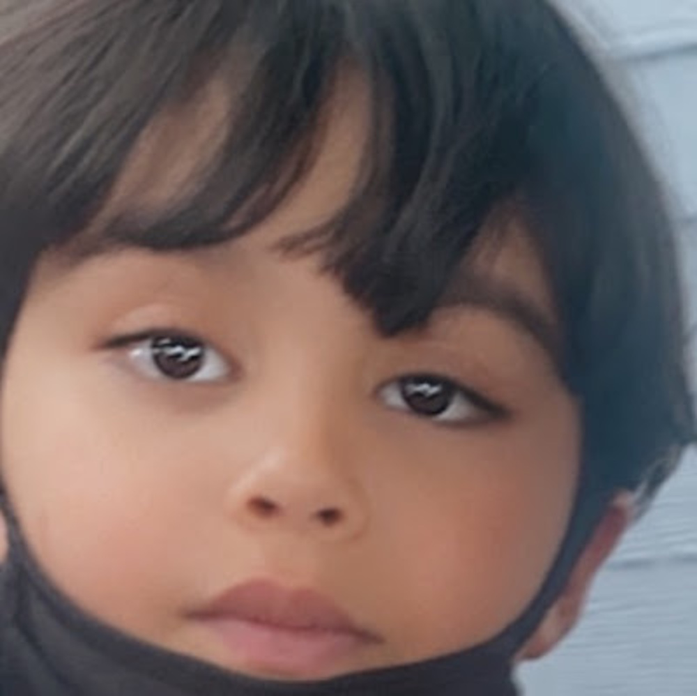 Meet your Posher, Israa